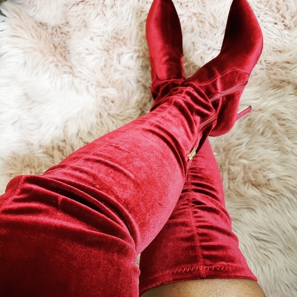 All things fashionable - Picture 1 of 1